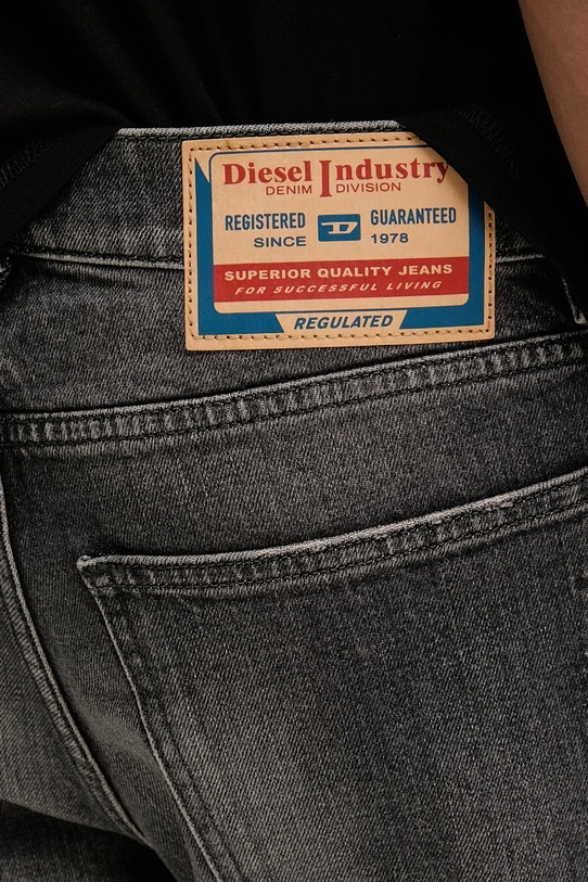 Τζιν παντελόνι Diesel 2019 D-STRUKT L.32 μαύρο A03558.09M54