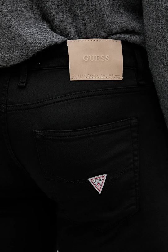 Guess jeansy FINNLEY czarny M5BAS2.W2001
