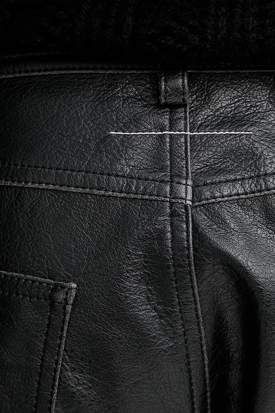 MM6 Maison Margiela spodnie czarny SH2LA0045.M35455.900