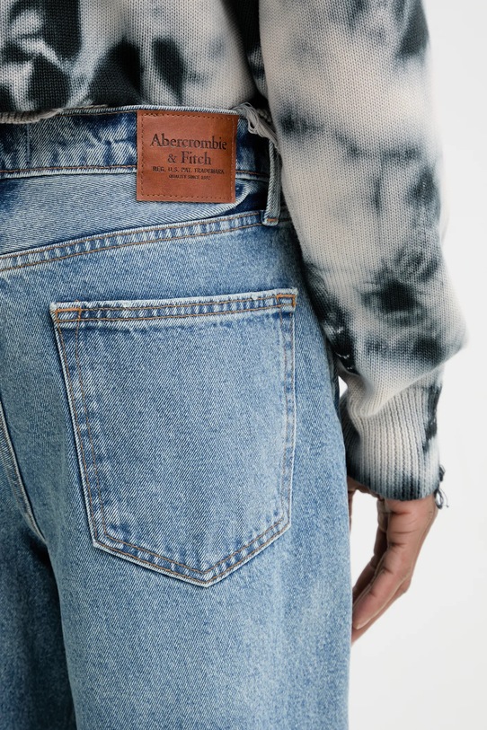 Abercrombie & Fitch jeansy niebieski KI131.5215.278