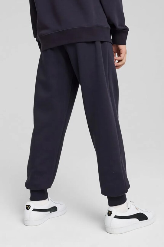 Puma spodnie dresowe dziecięce ESS No. 1 Logo Sweatpants FL B 684912 granatowy