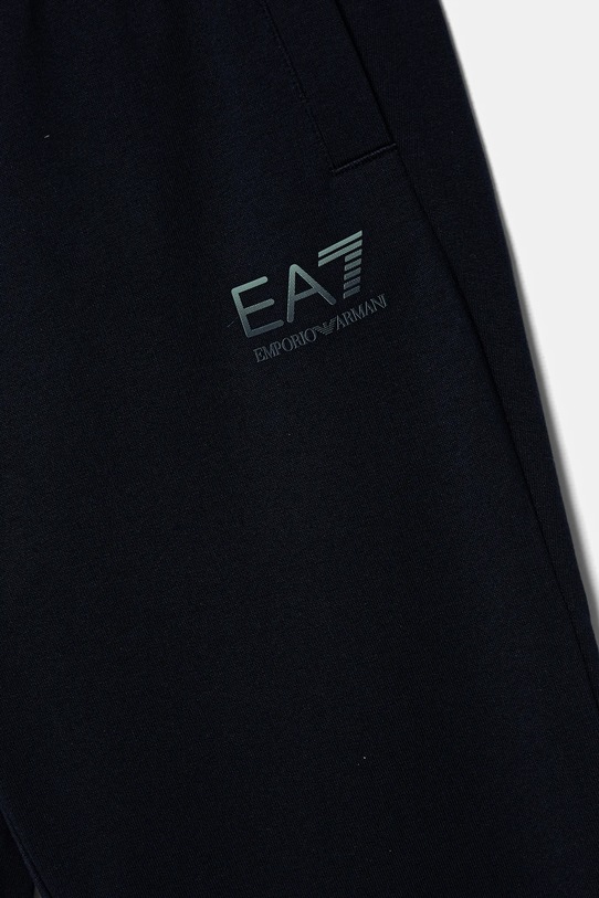 Chłopiec EA7 Emporio Armani spodnie dresowe bawełniane dziecięce 7B000172.AF13512 granatowy