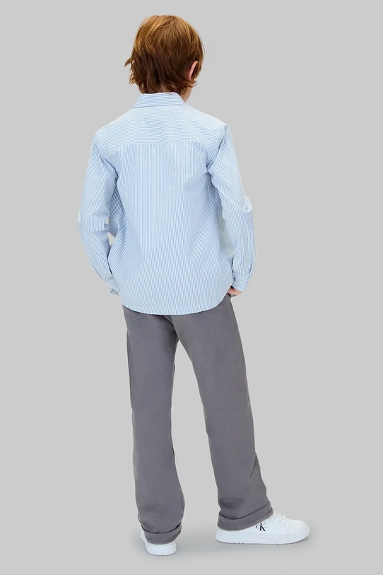 Παιδικό βαμβακερό παντελόνι Calvin Klein Jeans IB0IB02571.9BYA γκρί