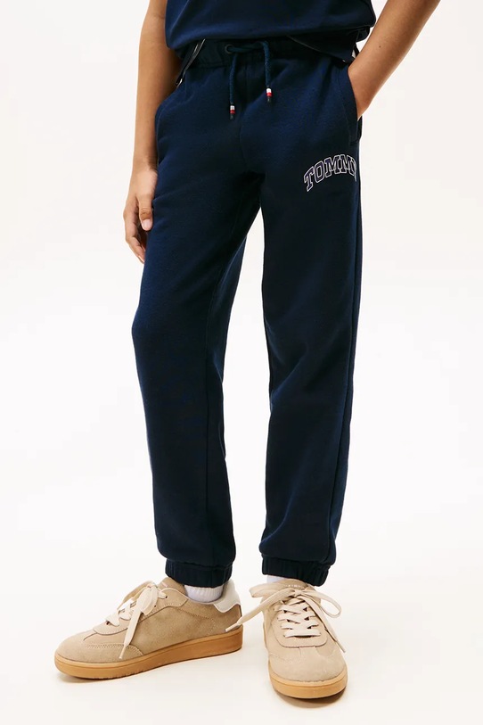 Хлопчик Спортивні штани Tommy Hilfiger KB0KB09905.9BYA темно-синій