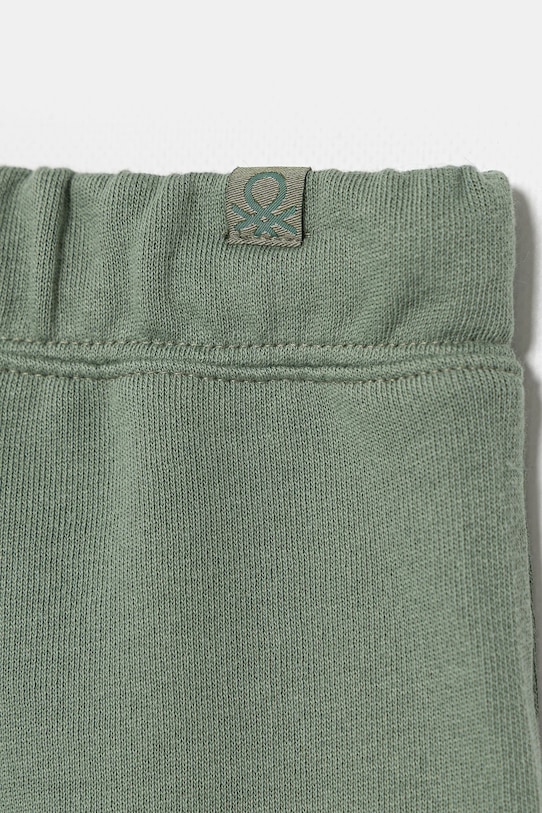 CHLAPEC Dětské bavlněné tepláky United Colors of Benetton 3J68GF027.P.Season.9BYA zelená