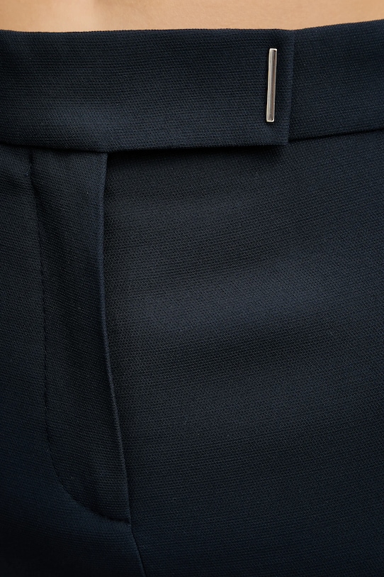 BOSS spodnie granatowy 50541990