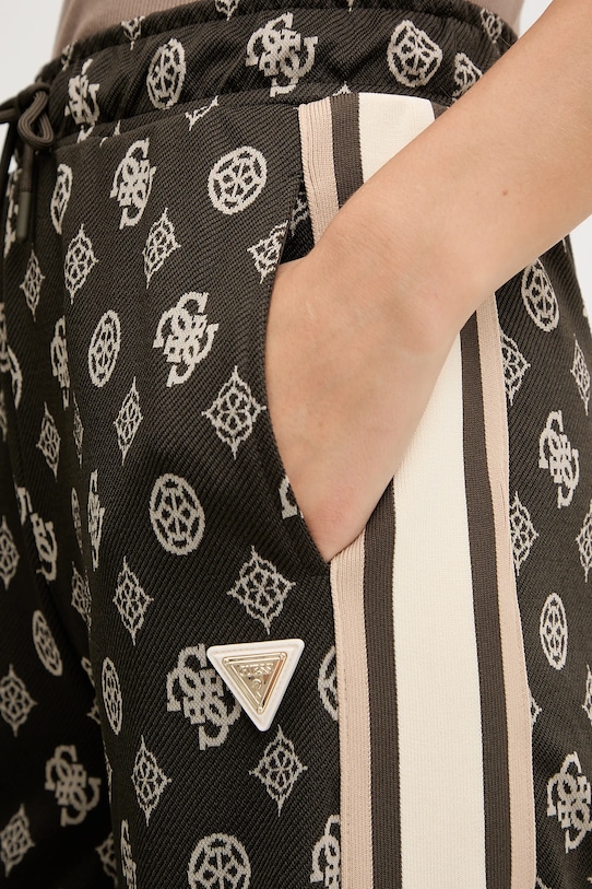 Guess spodnie dresowe PEONY beżowy V5YB10.K0282