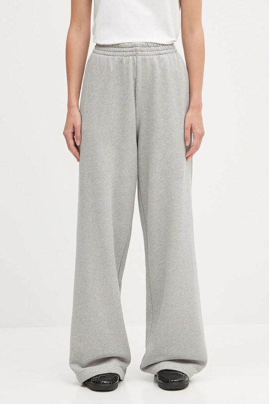 adidas Originals spodnie dresowe bawełniane Essentials gładkie szary JW2811