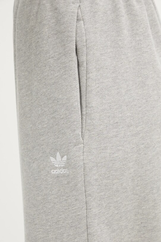 adidas Originals spodnie dresowe bawełniane Essentials szary JW2811
