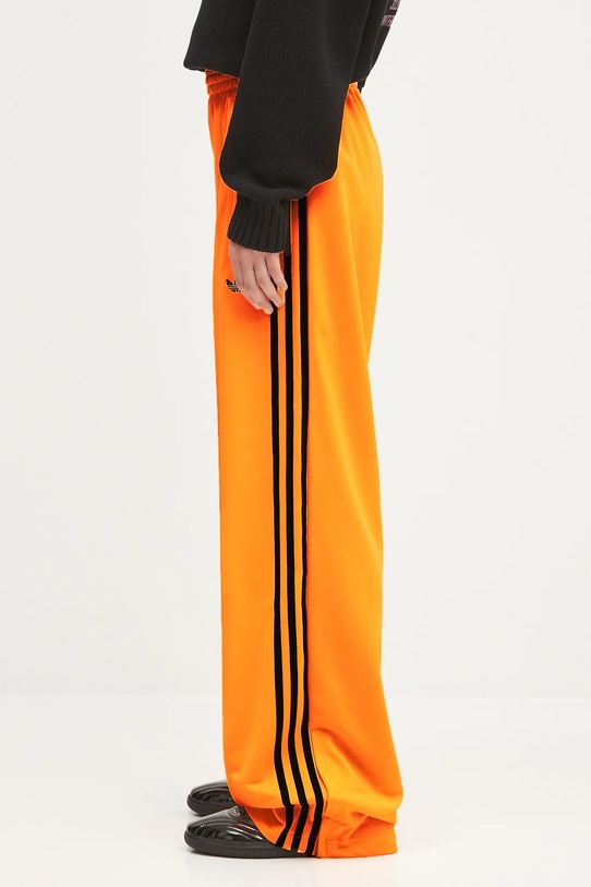 adidas Originals spodnie dresowe Firebird JY2694 pomarańczowy AW25