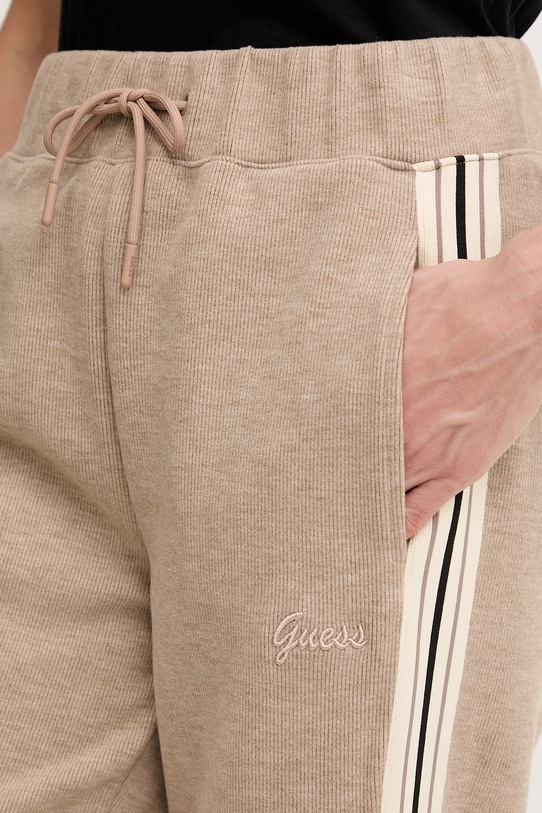 Guess spodnie dresowe z domieszką wełny MURIEL beżowy V5BB17.KCX52