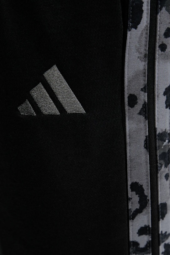 adidas pantaloni de trening 3-Stripes KB8510 negru