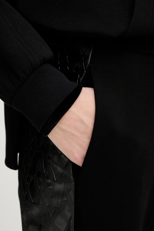 Armani Exchange spodnie dresowe czarny XW000997.AF16111