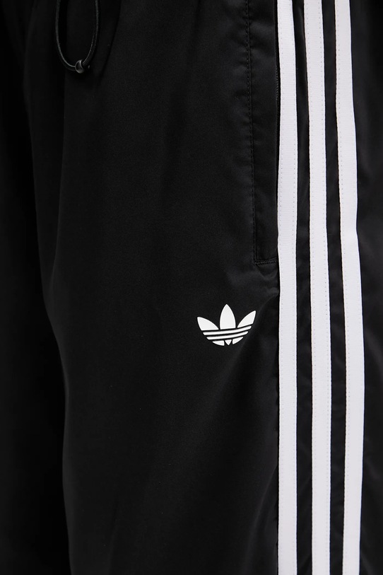 adidas Originals spodnie dresowe Trackpant czarny KE9790