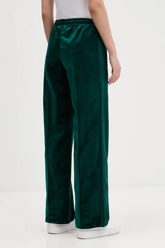 Oblečenie Velúrové tepláky adidas Originals Velvet Tp JV7509 zelená