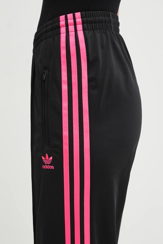 adidas Originals spodnie dresowe Firebird Tp czarny JX1481