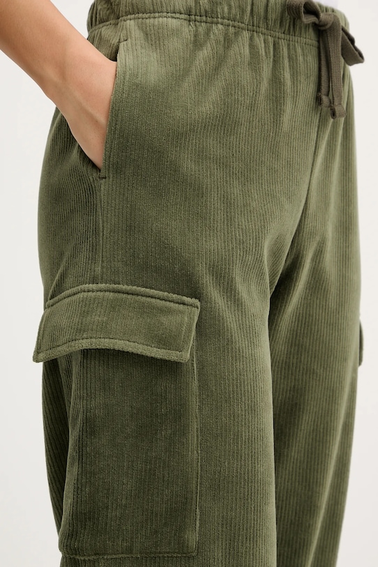 Βελούδινο παντελόνι φόρμας Banana Moon Quandary πράσινο BEYOND.QUANDARY