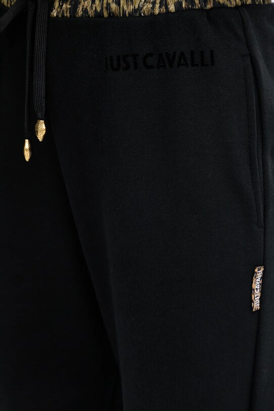 Just Cavalli spodnie dresowe bawełniane czarny 79PAAE20.CF100