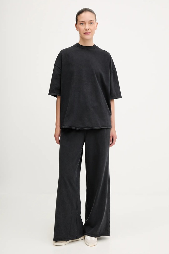 Памучен спортен панталон American Vintage AFO05B черен AW25
