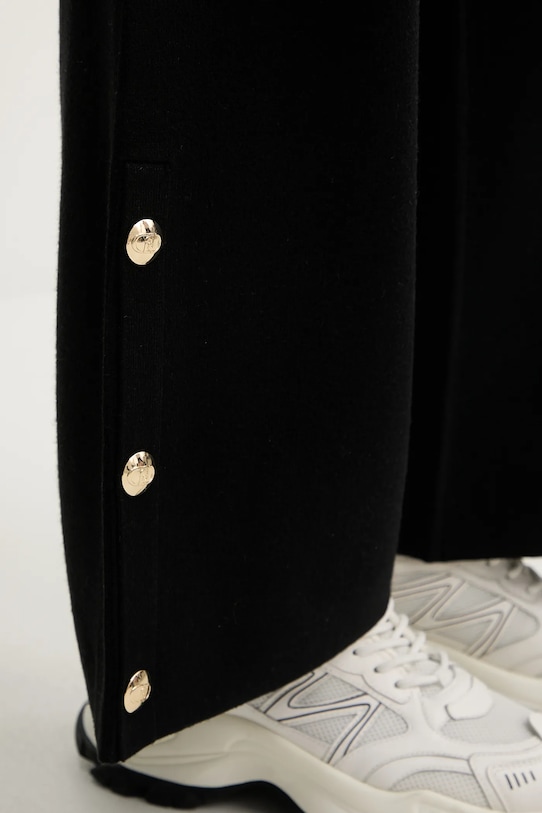 Liu Jo spodnie z domieszką jedwabiu czarny TF5252.MS59L