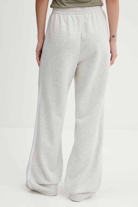 Ρούχα Βαμβακερό παντελόνι adidas Originals Joggers KC8822 γκρί