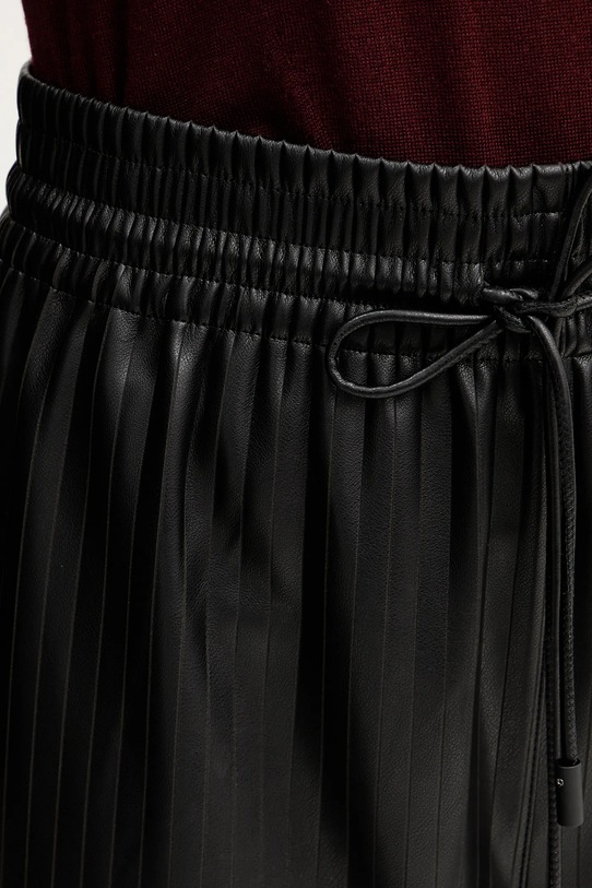 BOSS pantaloni negru 50548123