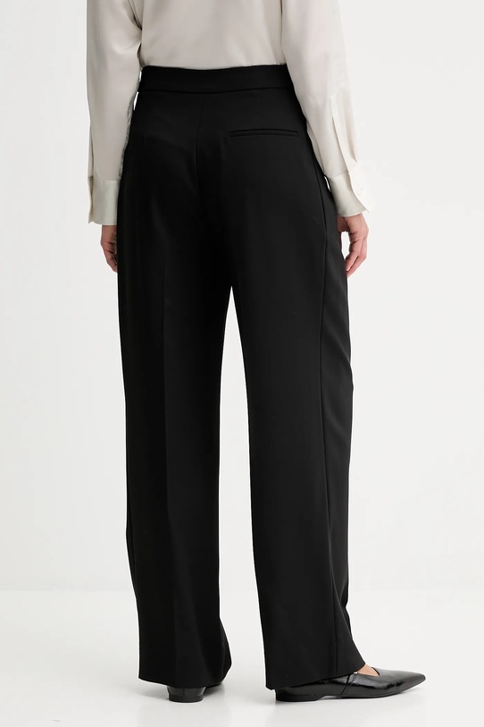 Odzież Calvin Klein spodnie LV040WL673 czarny