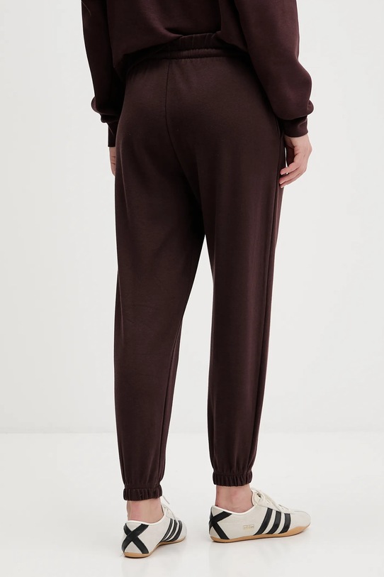 Odzież adidas spodnie dresowe Essentials JX3864 brązowy