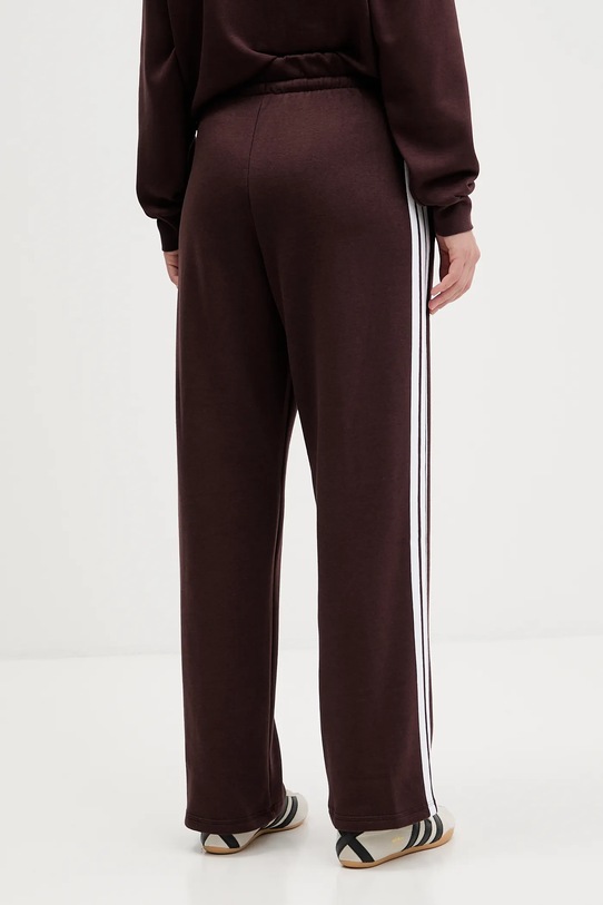 Odzież adidas spodnie dresowe Essentials JY3091 brązowy
