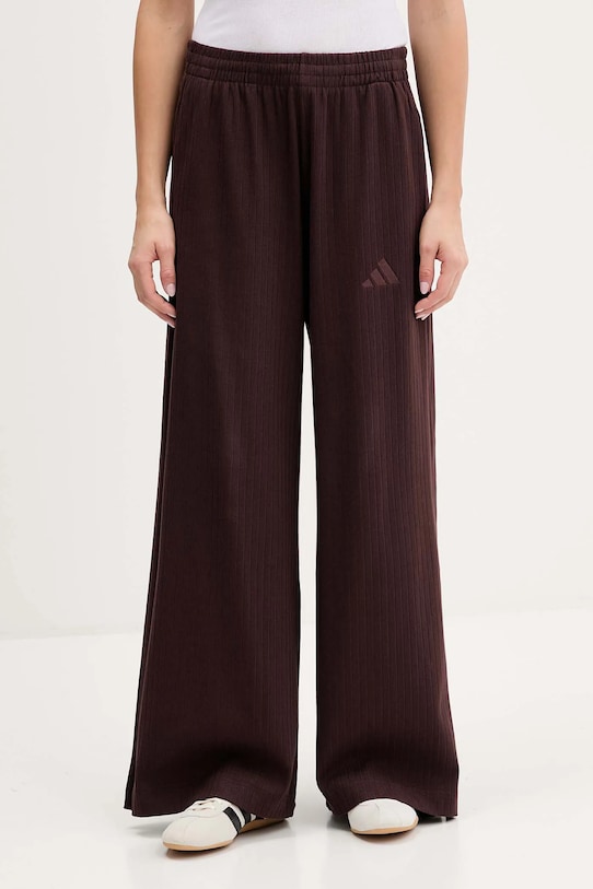 adidas spodnie dresowe All Szn Winterized z elastanem brązowy KA5350