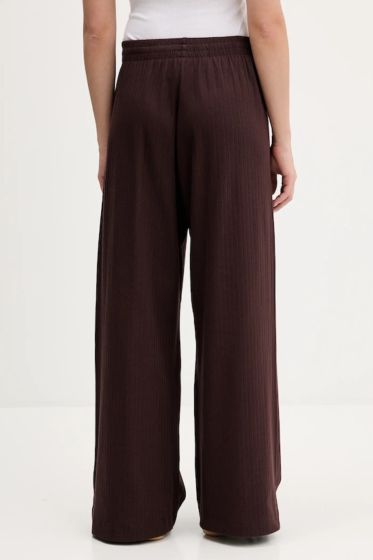 Odzież adidas spodnie dresowe All Szn Winterized KA5350 brązowy