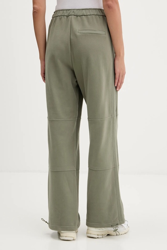 Odzież adidas spodnie dresowe bawełniane adidas x Moon Boot JM1099 zielony