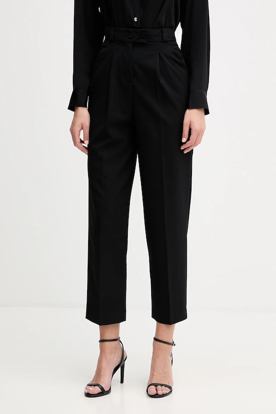 United Colors of Benetton spodnie z elastanem czarny 4E6QDF0AH