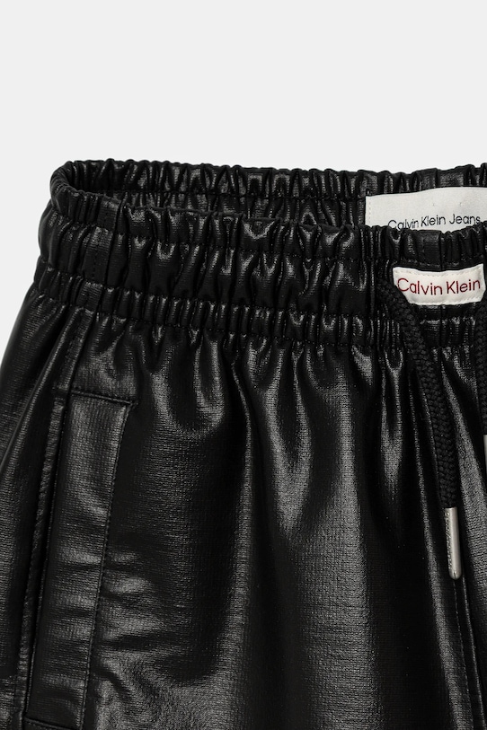 Calvin Klein Jeans spodnie FAUX LEATHER czarny IG0IG02983.9BYA