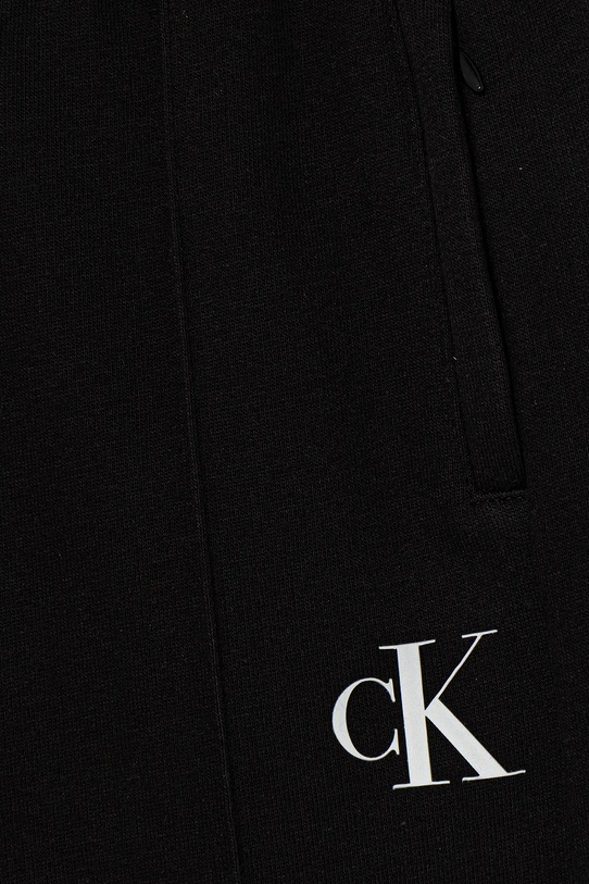 Dětské tepláky Calvin Klein Jeans černá IG0IG02875.9BYA