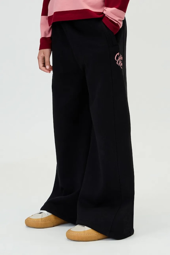 DÍVKA Dětské tepláky Calvin Klein Jeans IG0IG03024.128.170.9BYA černá