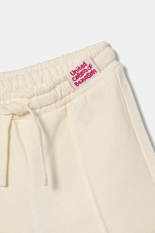 Fete United Colors of Benetton pantaloni de trening din bumbac pentru copii 3NBMGF04Y.P.seasonal bej