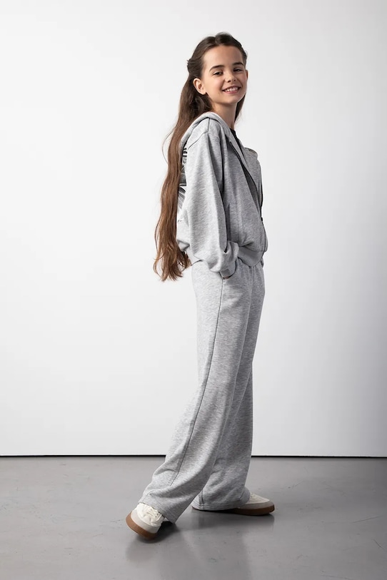 Coccodrillo spodnie dresowe bawełniane dziecięce ZC5120104RGJ