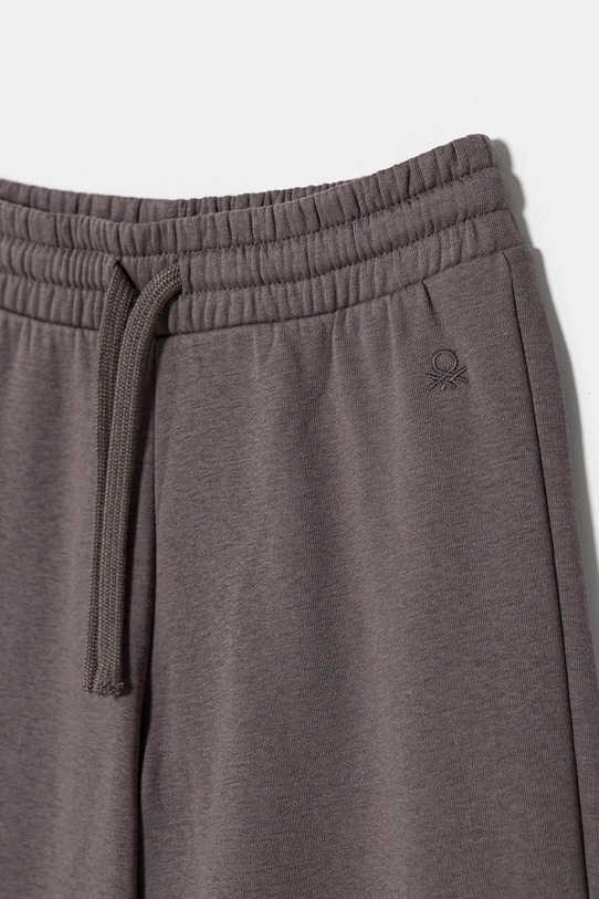 Dziewczynka United Colors of Benetton spodnie dresowe dziecięce 39M2CF05I.G.reproposed szary