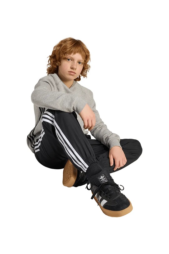 Detské tepláky adidas Originals KC5058