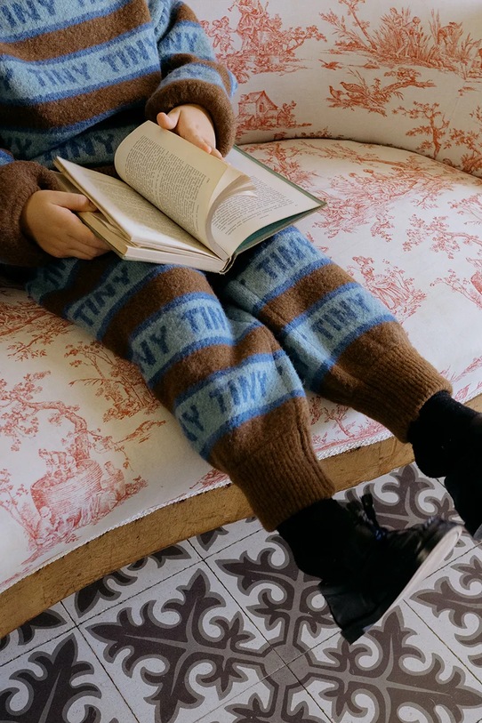 Tinycottons spodnie dresowe dziecięce TINY PANT AW25.123 brązowy