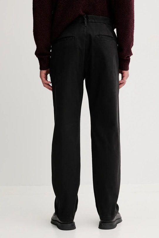 Odzież Tommy Jeans spodnie DM0DM22001 czarny