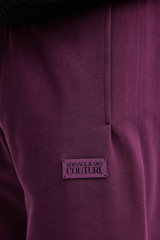 Versace Jeans Couture spodnie dresowe bawełniane fioletowy 79GAAT07.CF01T