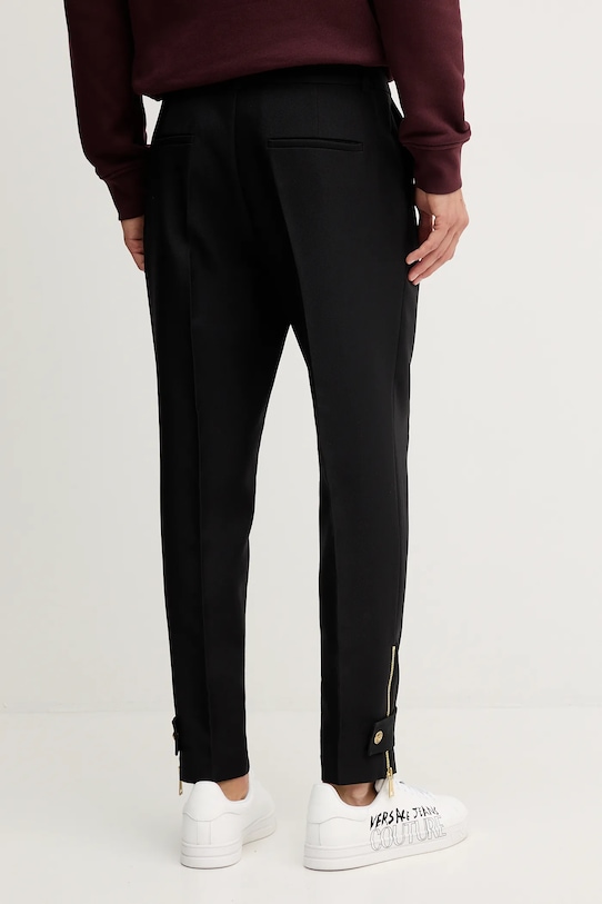 Oblečenie Nohavice Versace Jeans Couture 79GAA128.N0136 čierna