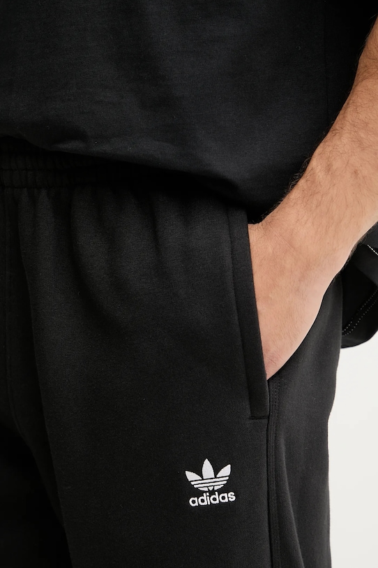 adidas Originals spodnie dresowe Essential czarny JV6052