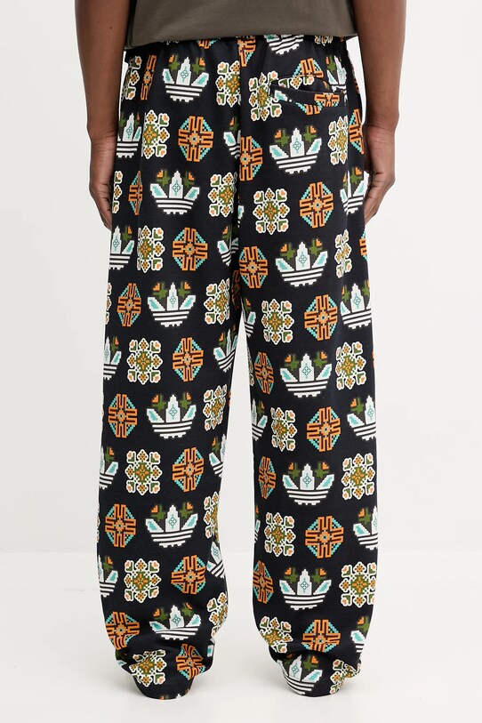 Одяг Спортивні штани adidas Originals Graphic Lo Tp JW3503 чорний