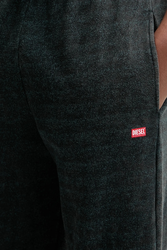 Diesel spodnie dresowe P-MARKY-CUFF czarny A18652.0AGBZ