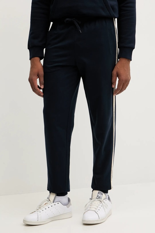 EA7 Emporio Armani spodnie dresowe bawełniane aplikacja granatowy AF13512.7M001756