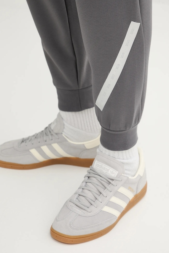adidas pantaloni de trening x Mercedes gri JW3478