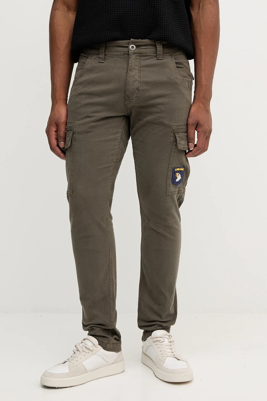 Alpha Industries spodnie tkanina zielony 178207.136
